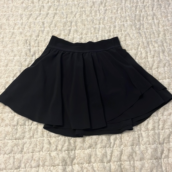 lululemon athletica Dresses & Skirts - Lululemon skirt